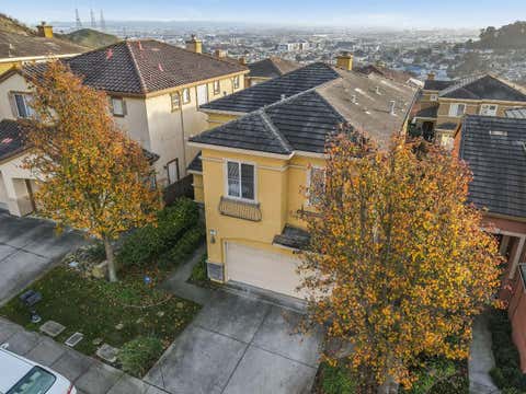 Tiny photo for 9 West Way, SOUTH SAN FRANCISCO, CA 94080 (MLS # ML82058335)