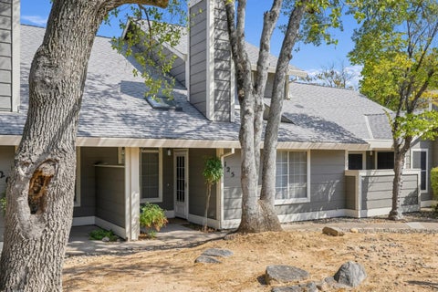 Photo of 125 Pierpoint Circle, FOLSOM, CA 95630 (MLS # ML82061020)