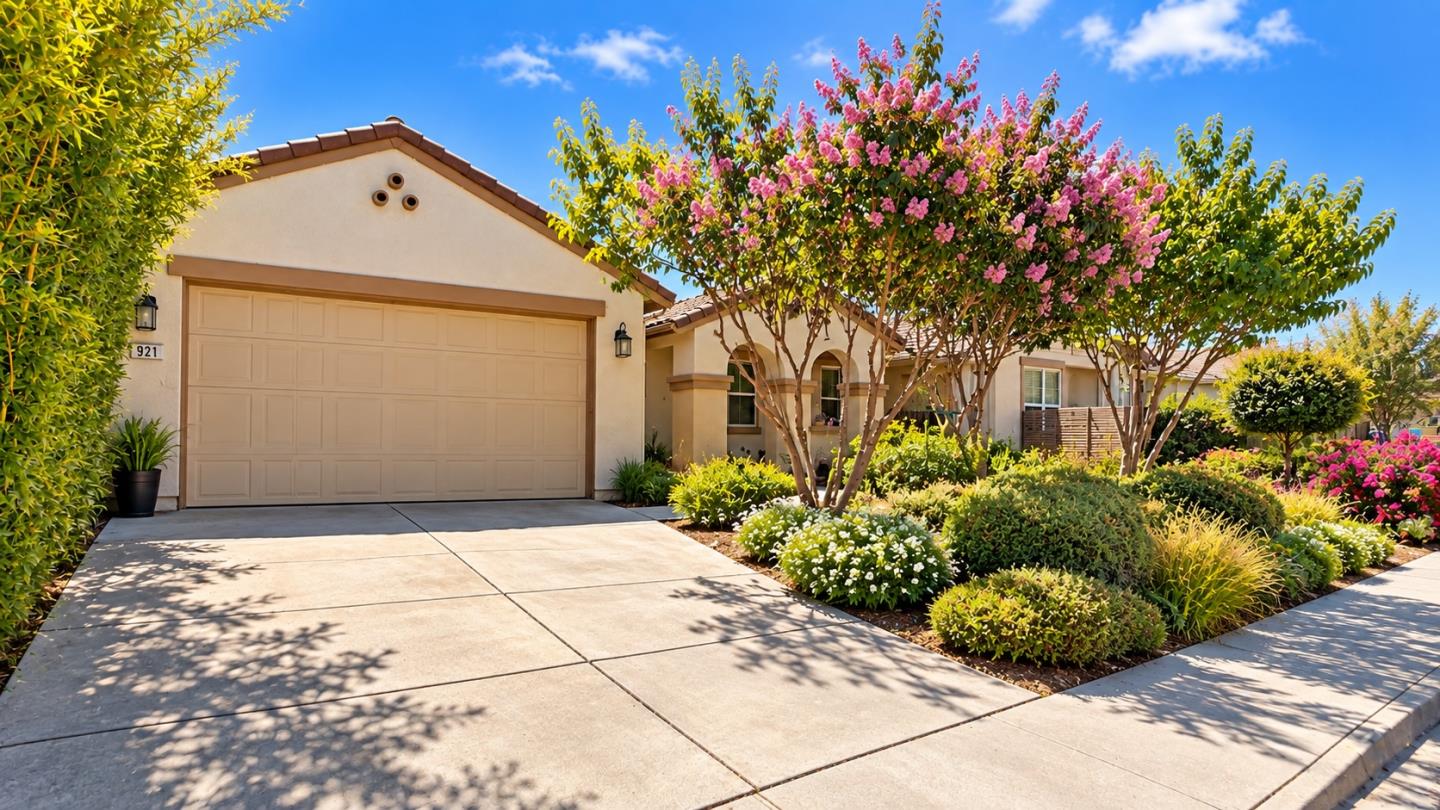 921 Verissimo Court