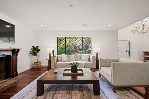 Tiny photo for 220 Robin Road, HILLSBOROUGH, CA 94010 (MLS # ML82048818)