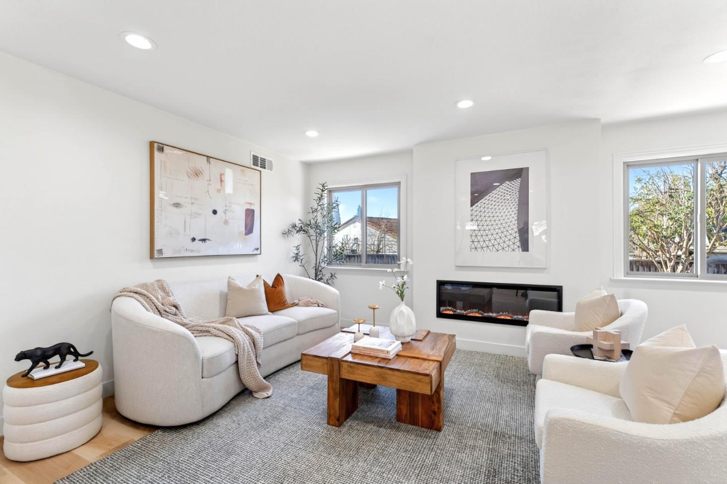 2739 Mclaughlin Avenue