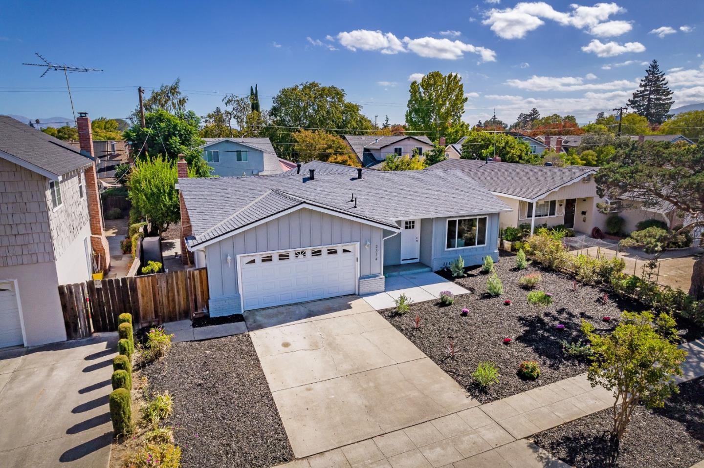 2314 Middletown DR