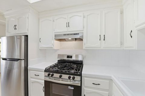 Tiny photo for 501 Lochridge Drive, SAN JOSE, CA 95133 (MLS # ML82027860)