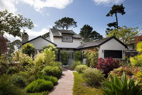 24728 San Carlos Street, Carmel, CA 93923 - MLS#: ML82004698