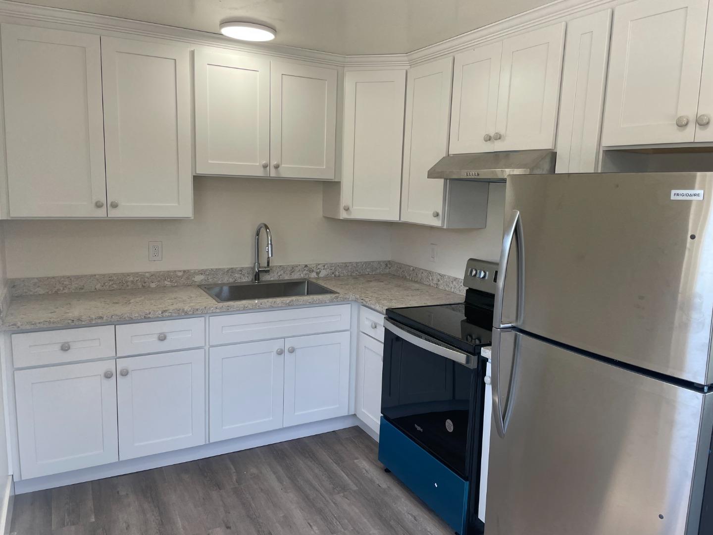 1385 San Tomas Aquino Parkway