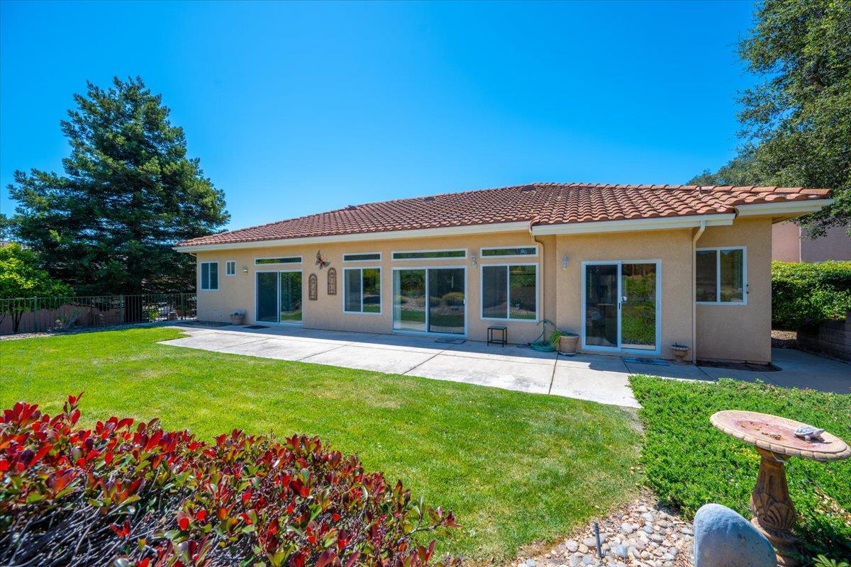 1112 Oakmont Place