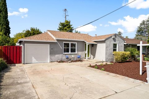 Tiny photo for 345 Stowell Avenue, Sunnyvale, CA 94085 (MLS # ML82039084)