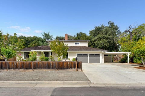 Photo of 966 Marilyn Drive, MOUNTAIN VIEW, CA 94040 (MLS # ML82063974)