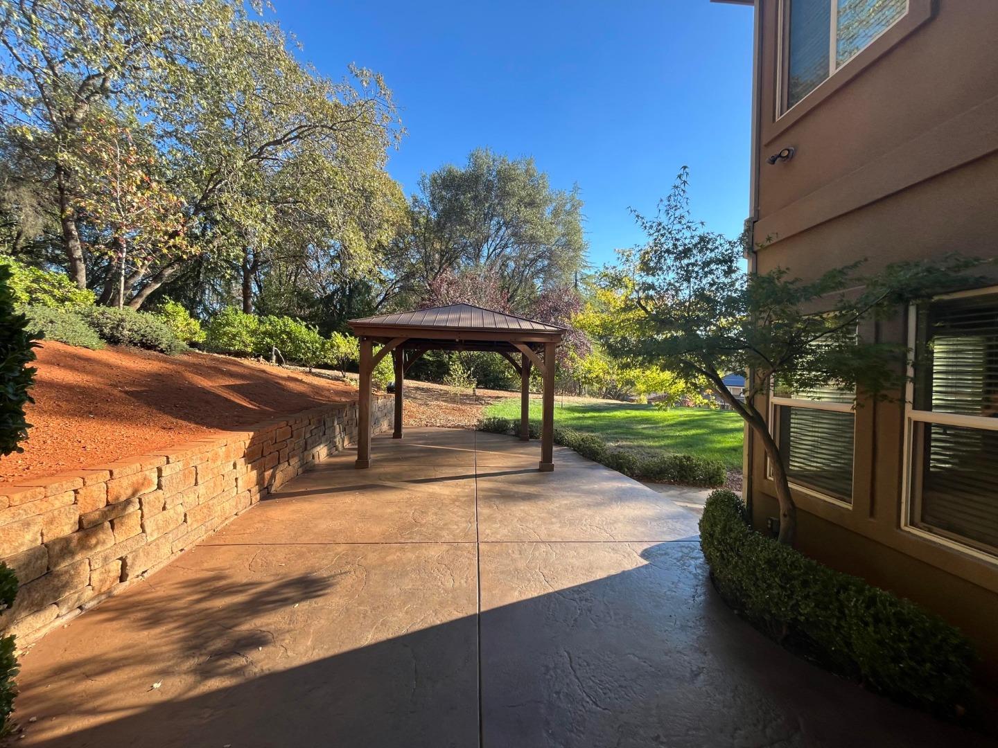 1190 Squirrel Creek Place