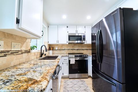 Tiny photo for 5214 Jacana Lane, San Jose, CA 95123 (MLS # ML82029348)