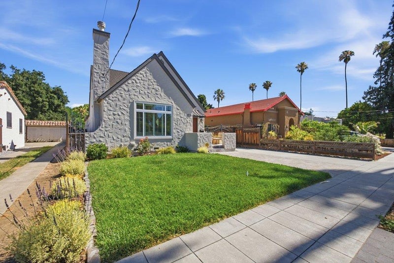 635 Riverside Drive