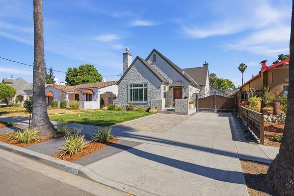 635 RIVERSIDE DR, SAN JOSE, CA 95125 - Image f1486b4fefc9bffba24de232aea3d99b/685412844