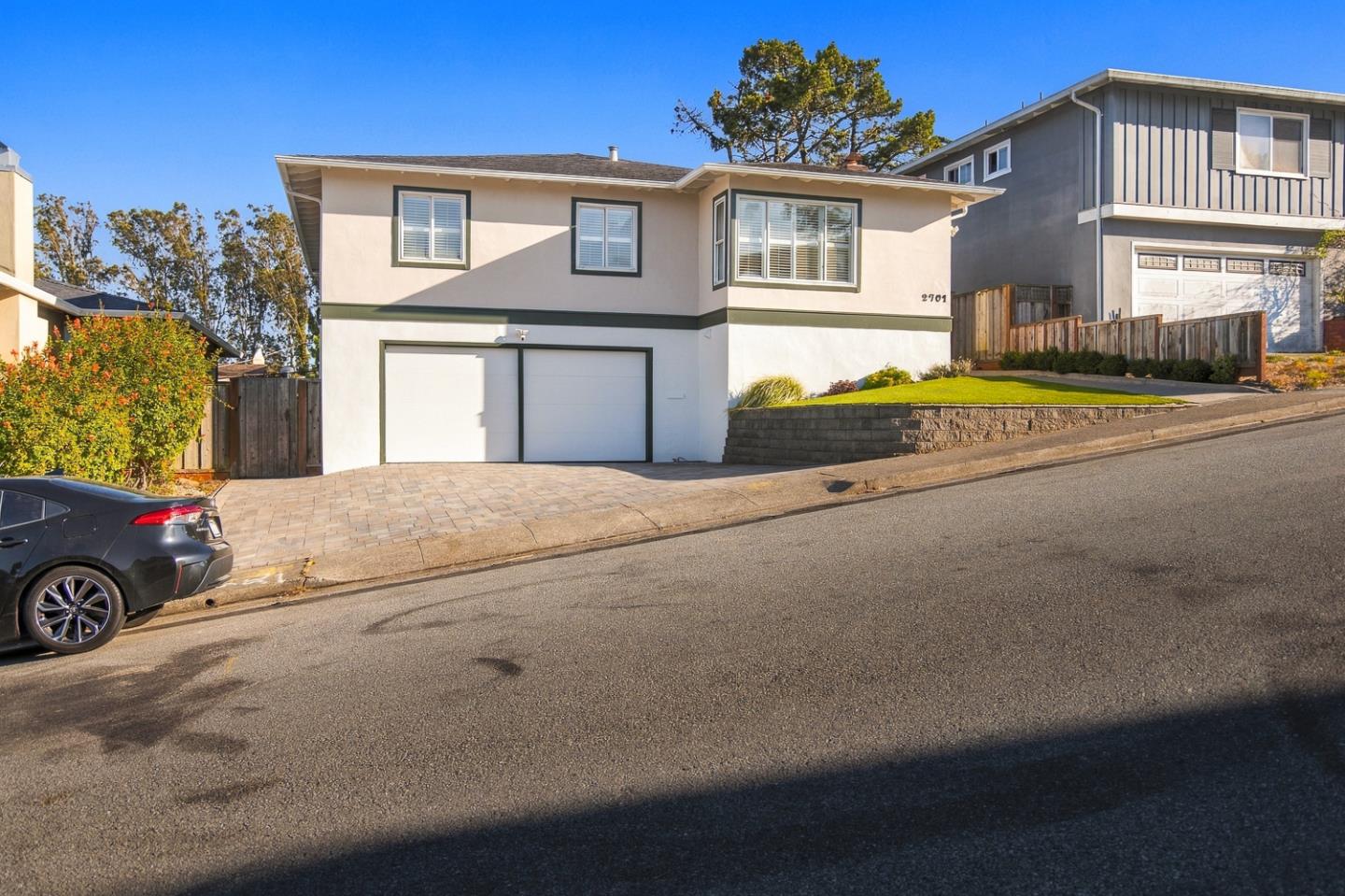 2701 Berkshire Drive