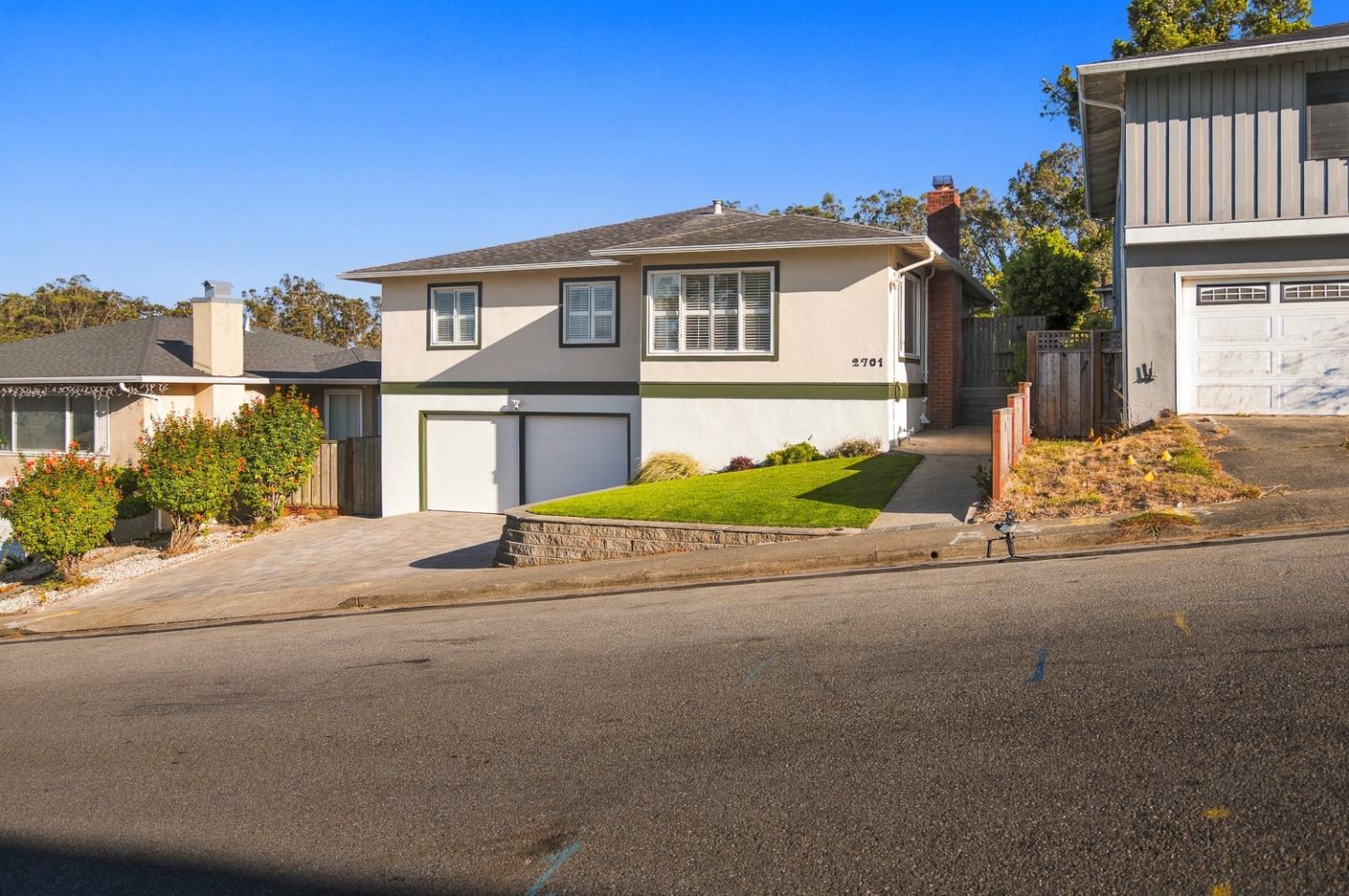 2701 Berkshire Drive