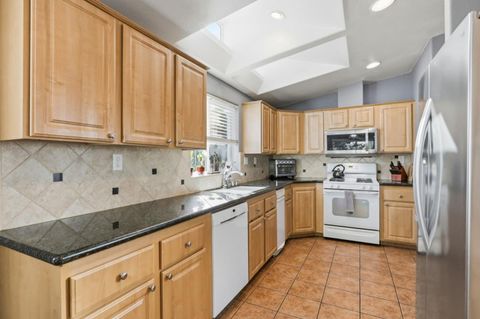 Tiny photo for 125 N Mary Avenue #36, SUNNYVALE, CA 94086 (MLS # ML82028275)
