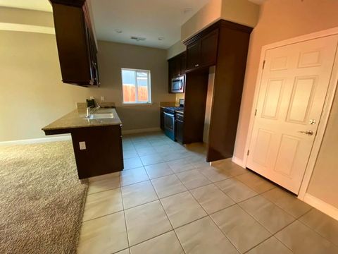 Tiny photo for 526 Castlerock Court, LOS BANOS, CA 93635 (MLS # ML82040081)
