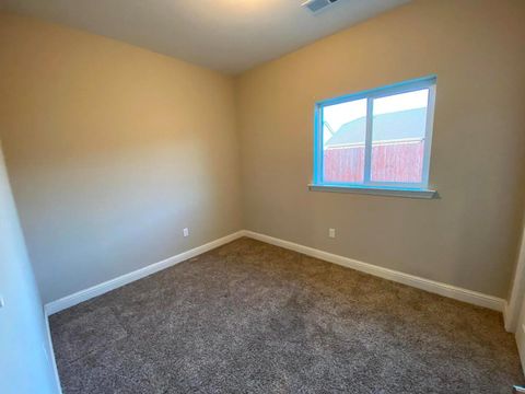 Tiny photo for 526 Castlerock Court, LOS BANOS, CA 93635 (MLS # ML82040081)