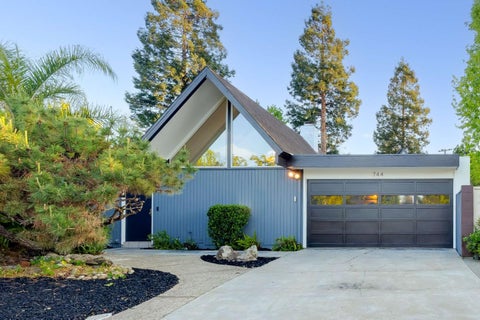 Featured picture for the property ML82042386