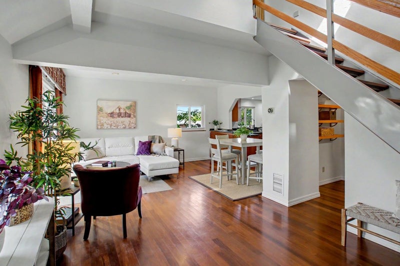 306 Scenic Drive