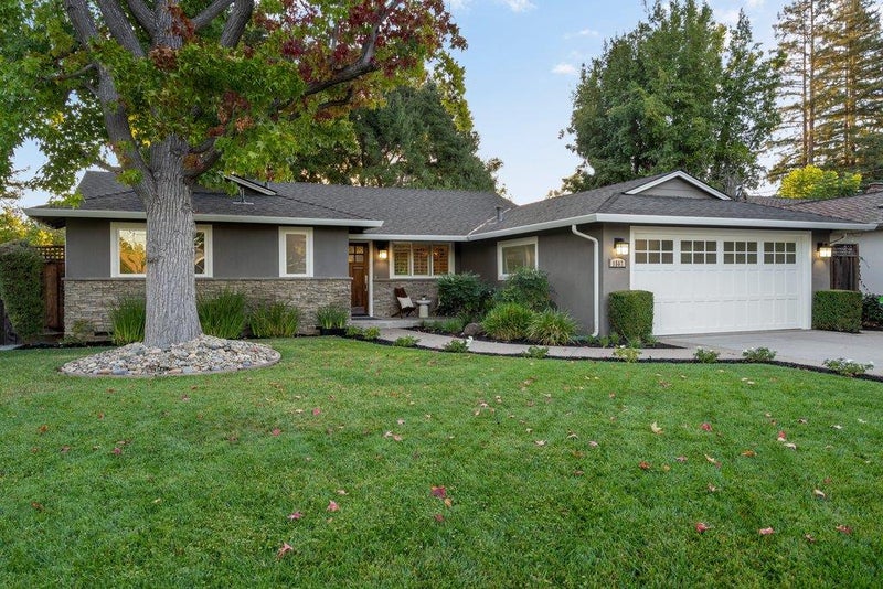 1567 Siesta Drive