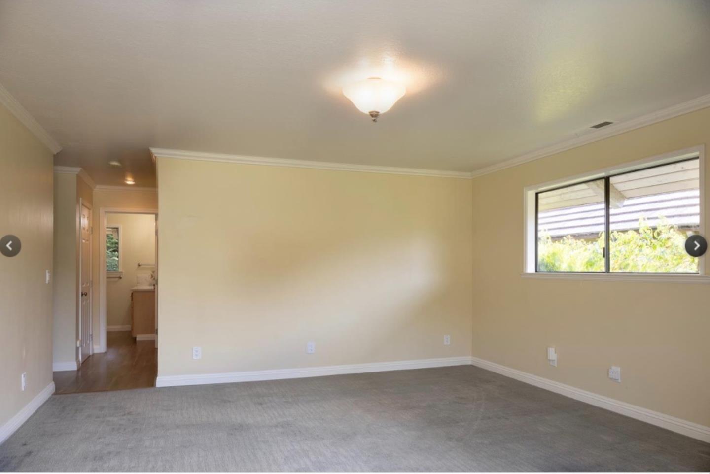 9500 Center Street 57