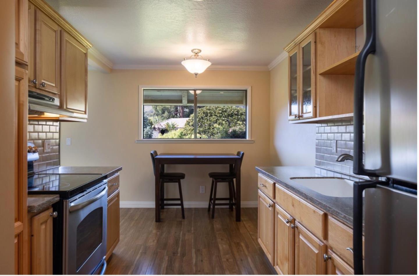 9500 Center Street 57