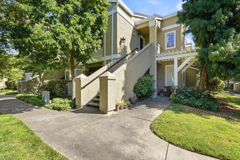 Photo of 5965 Lake Hennessy Court, SAN JOSE, CA 95123 (MLS # ML82049976)