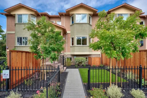 313 6th Avenue, Menlo Park, CA 94025 - #: ML82032887