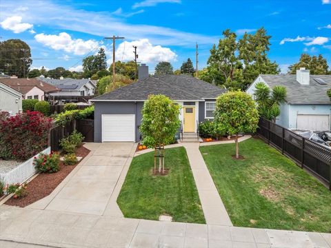 Tiny photo for 3605 Pacific Boulevard, SAN MATEO, CA 94403 (MLS # ML82025121)