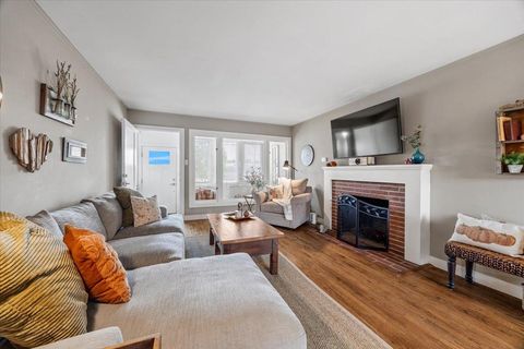 Tiny photo for 3605 Pacific Boulevard, SAN MATEO, CA 94403 (MLS # ML82025121)