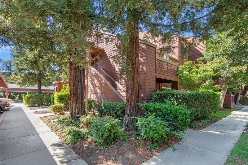 674 Teatree Court