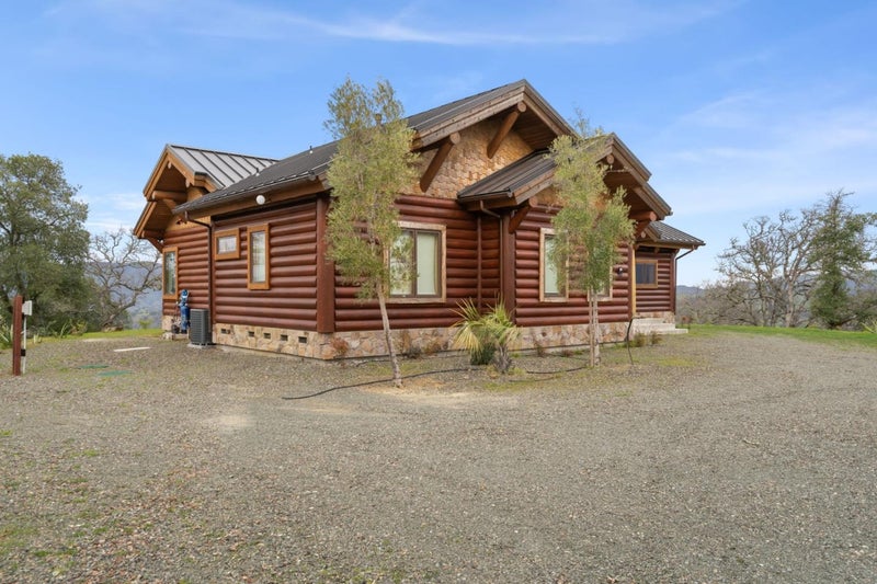 1525 Headlands Drive