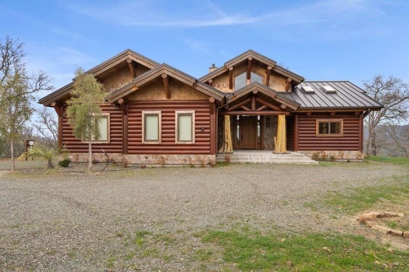 1525 Headlands Drive