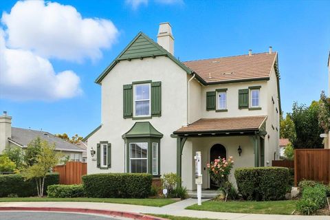 Photo of 3301 Villa Contessa Court, SAN JOSE, CA 95135 (MLS # ML82023896) Photo of 3301 Villa Contessa Court, SAN JOSE, CA 95135 (MLS # ML82023896)