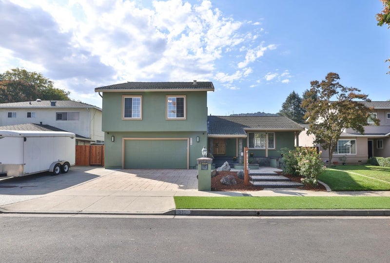 310 Viscaino Way