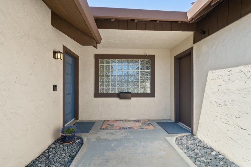 6053 Thurber Lane