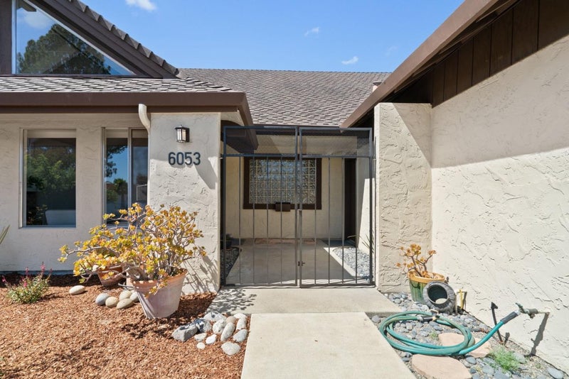6053 Thurber Lane