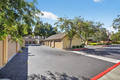 Tiny photo for 1874 Huxley Court, SAN JOSE, CA 95125 (MLS # ML82031211)