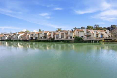 Tiny photo for 126 Via Lago, Los Gatos, CA 95032 (MLS # ML82034857)