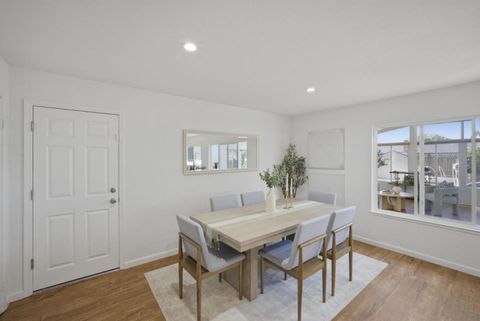 Tiny photo for 520 Tigerwood Way, SAN JOSE, CA 95111 (MLS # ML82045378)