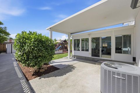 Tiny photo for 520 Tigerwood Way, SAN JOSE, CA 95111 (MLS # ML82045378)