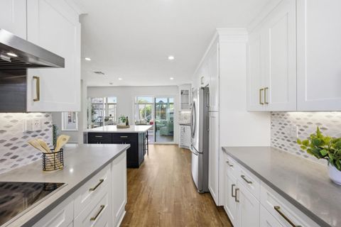 Tiny photo for 520 Tigerwood Way, SAN JOSE, CA 95111 (MLS # ML82045378)