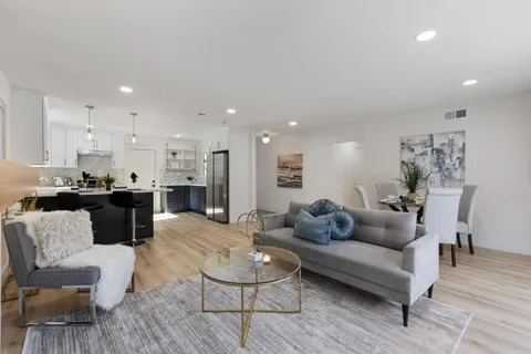 MLS: ML82005391