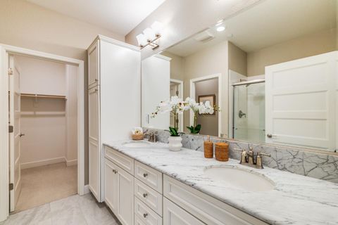 Tiny photo for 286 AGUSTIN NARVAEZ Street #UNIT 3, SAN JOSE, CA 95136 (MLS # ML82046104)