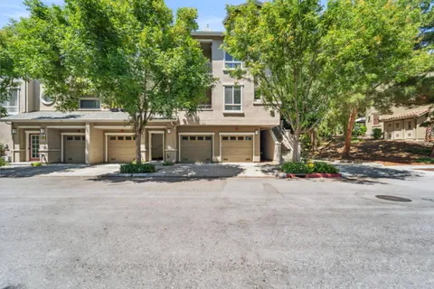465 Tower Hill Avenue, San Jose, CA 95136 - #: ML82014440