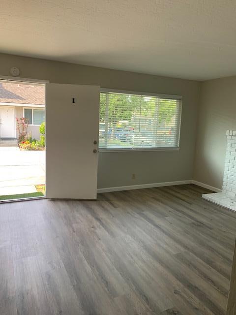 1664 Whitwood Lane