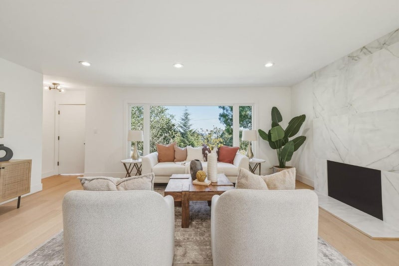 2218 Ewell Road