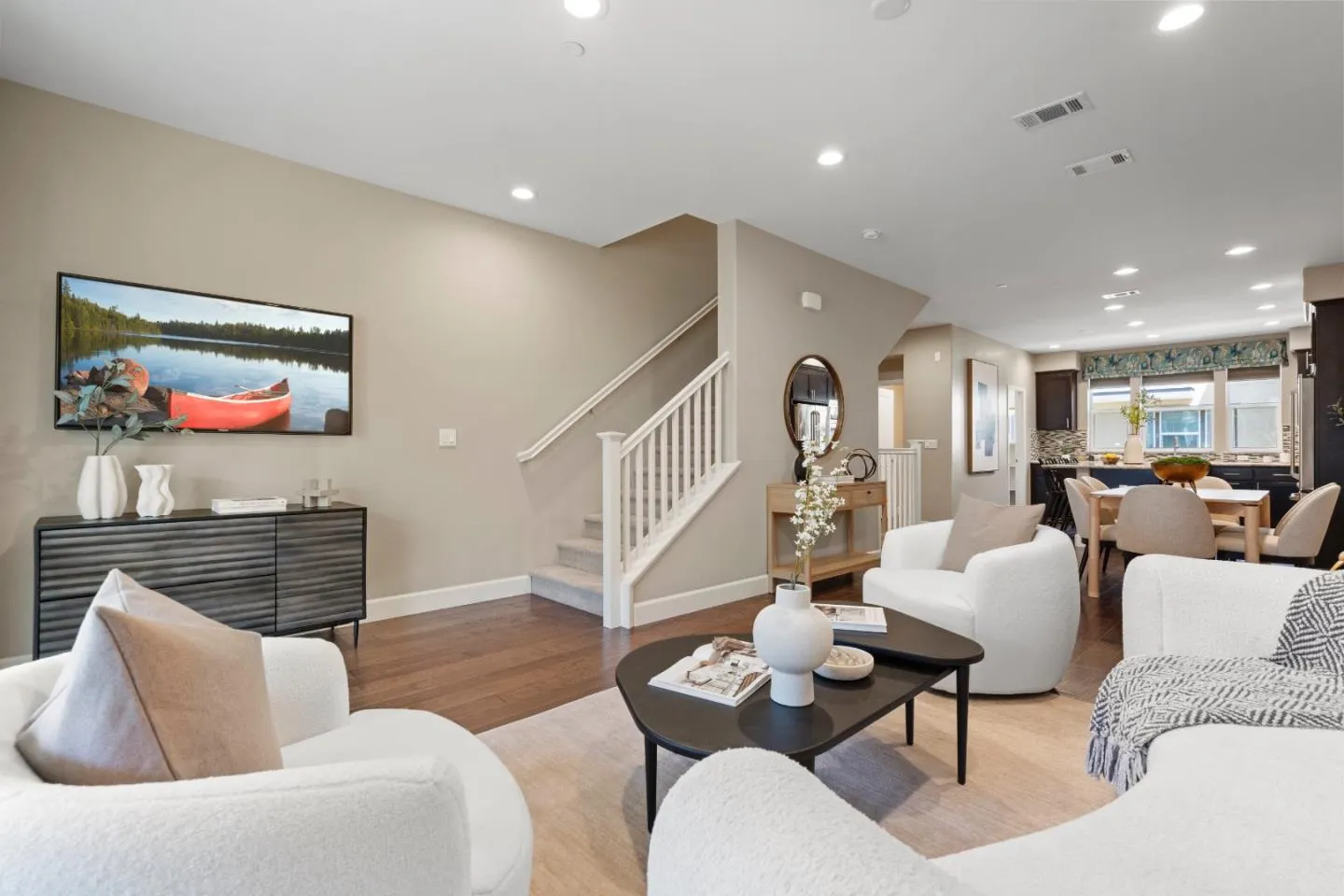 Sunnyvale, California 94086, United States, 3 Bedrooms Bedrooms, ,4 BathroomsBathrooms,Residential,Active,145704