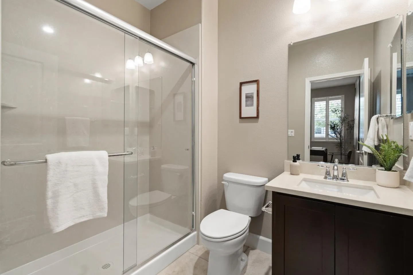 Sunnyvale, California 94086, United States, 3 Bedrooms Bedrooms, ,4 BathroomsBathrooms,Residential,Active,145704