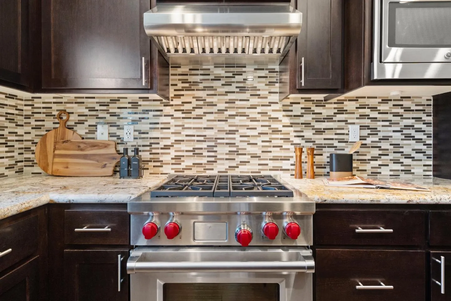 Sunnyvale, California 94086, United States, 3 Bedrooms Bedrooms, ,4 BathroomsBathrooms,Residential,Active,145704